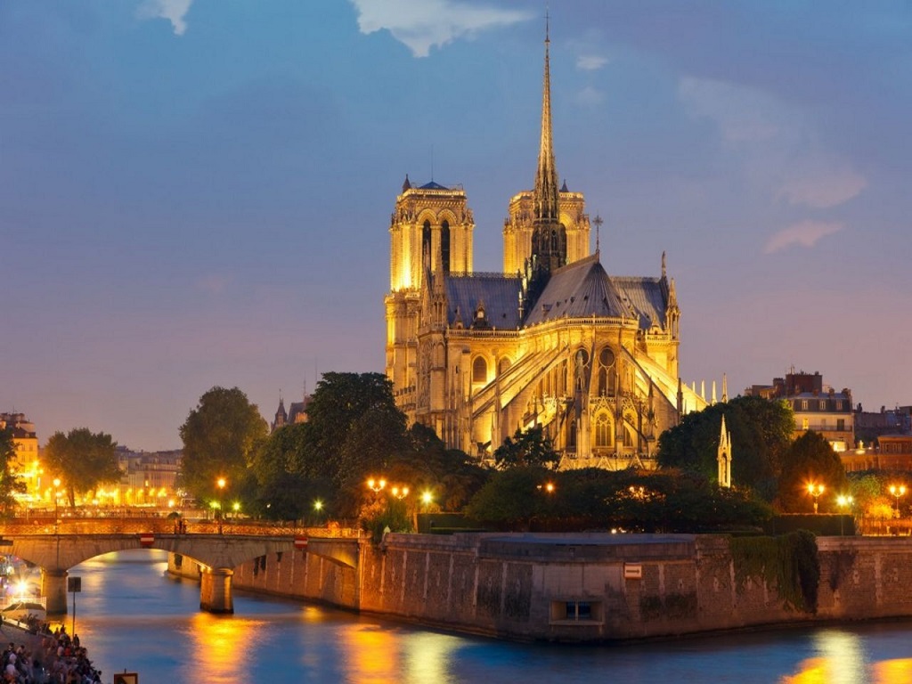 Catedrala Notre Dame din Paris, Franta